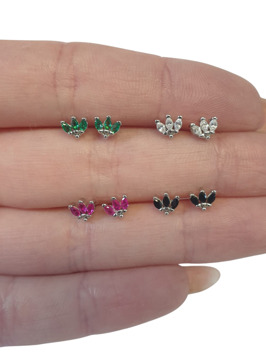 עגיל נרקיס צמוד