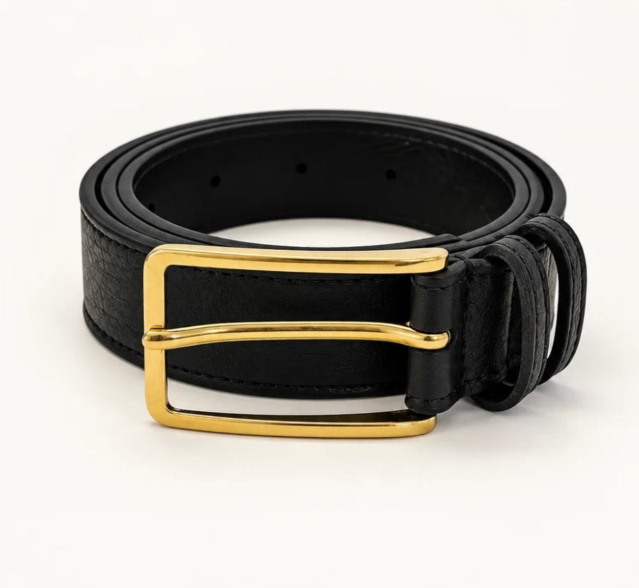 JULIA

JULIA Classic Gold Buckle Belt In Black