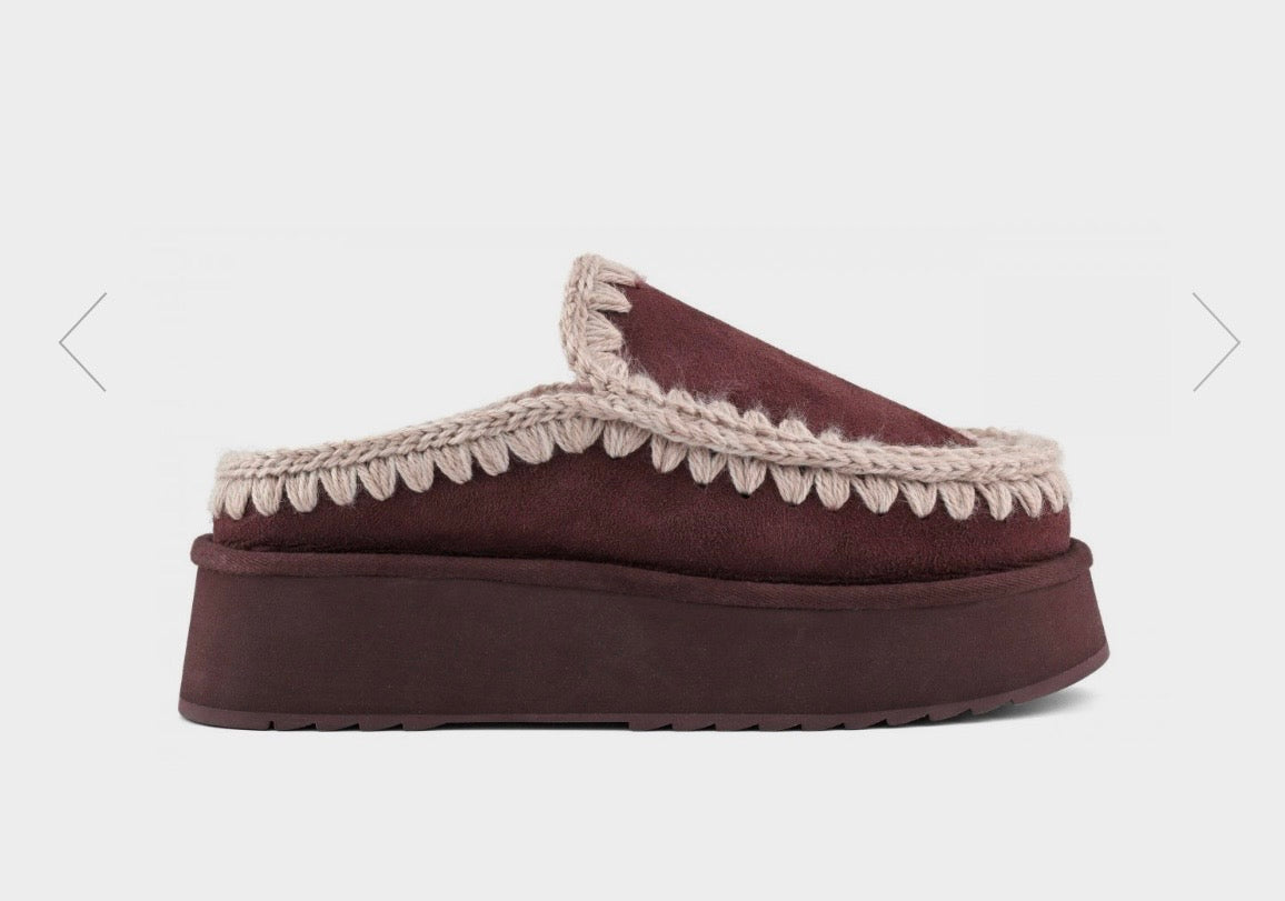 Mou Eskimo Clog Platform