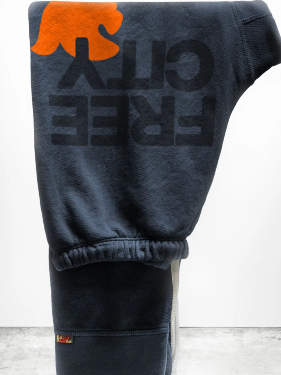 FREECITY 3/4 sweats - moonshroom