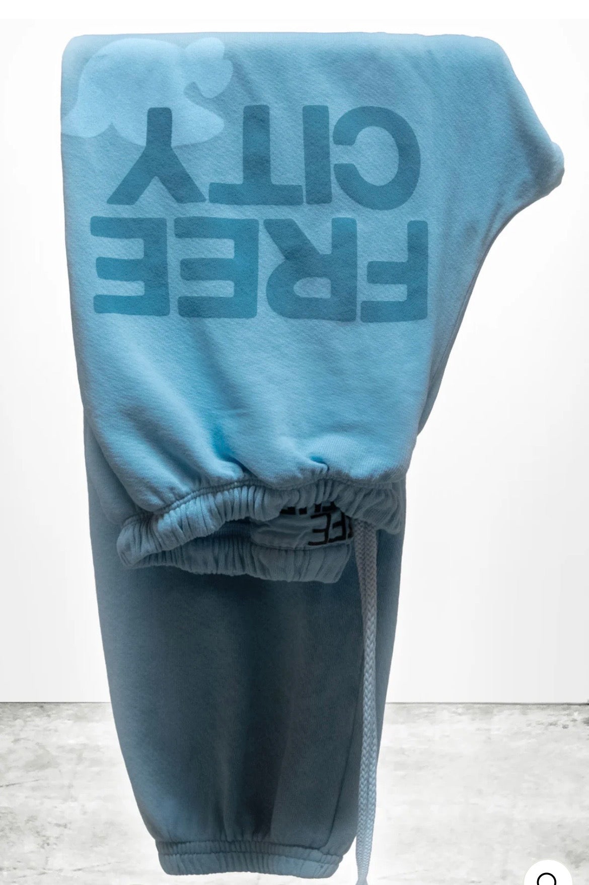 FREECITY sweatpant - bluemilk