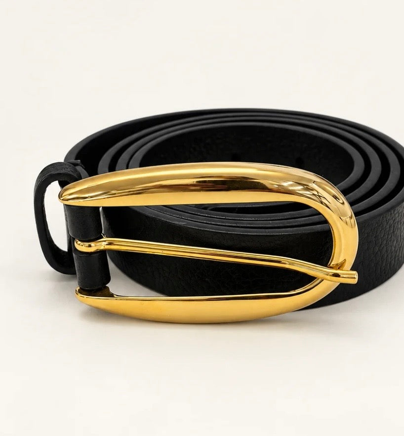 JULIA

JULIA Sculptural Gold Buckle Belt in Black