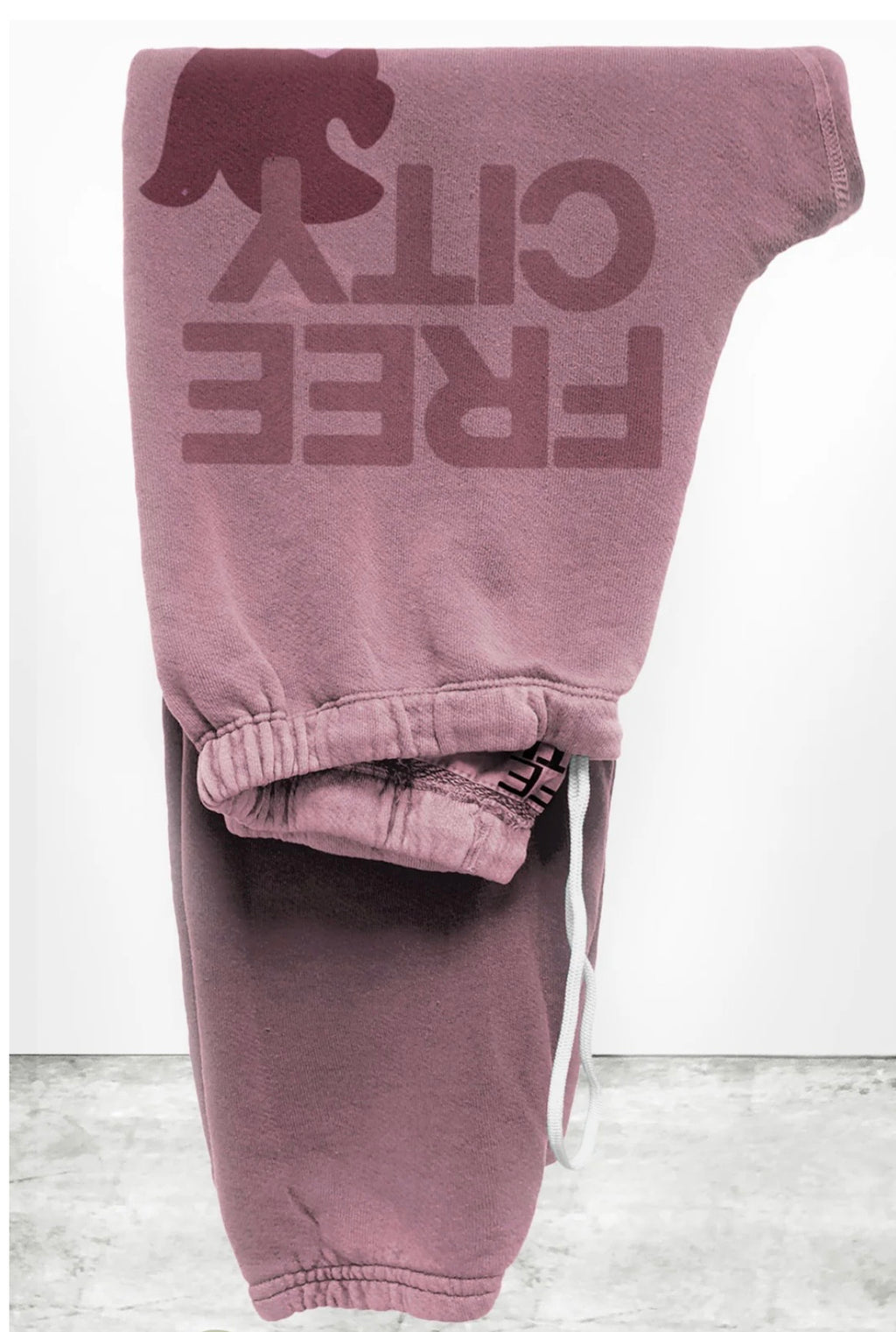 FREECITY sweatpant - makeup