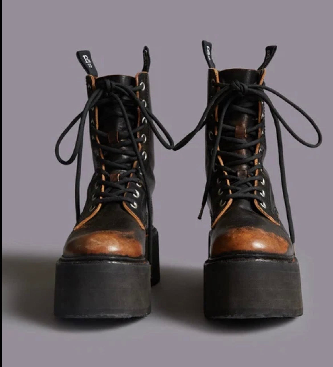 R13

R13 DOUBLE STACK BOOT Remove