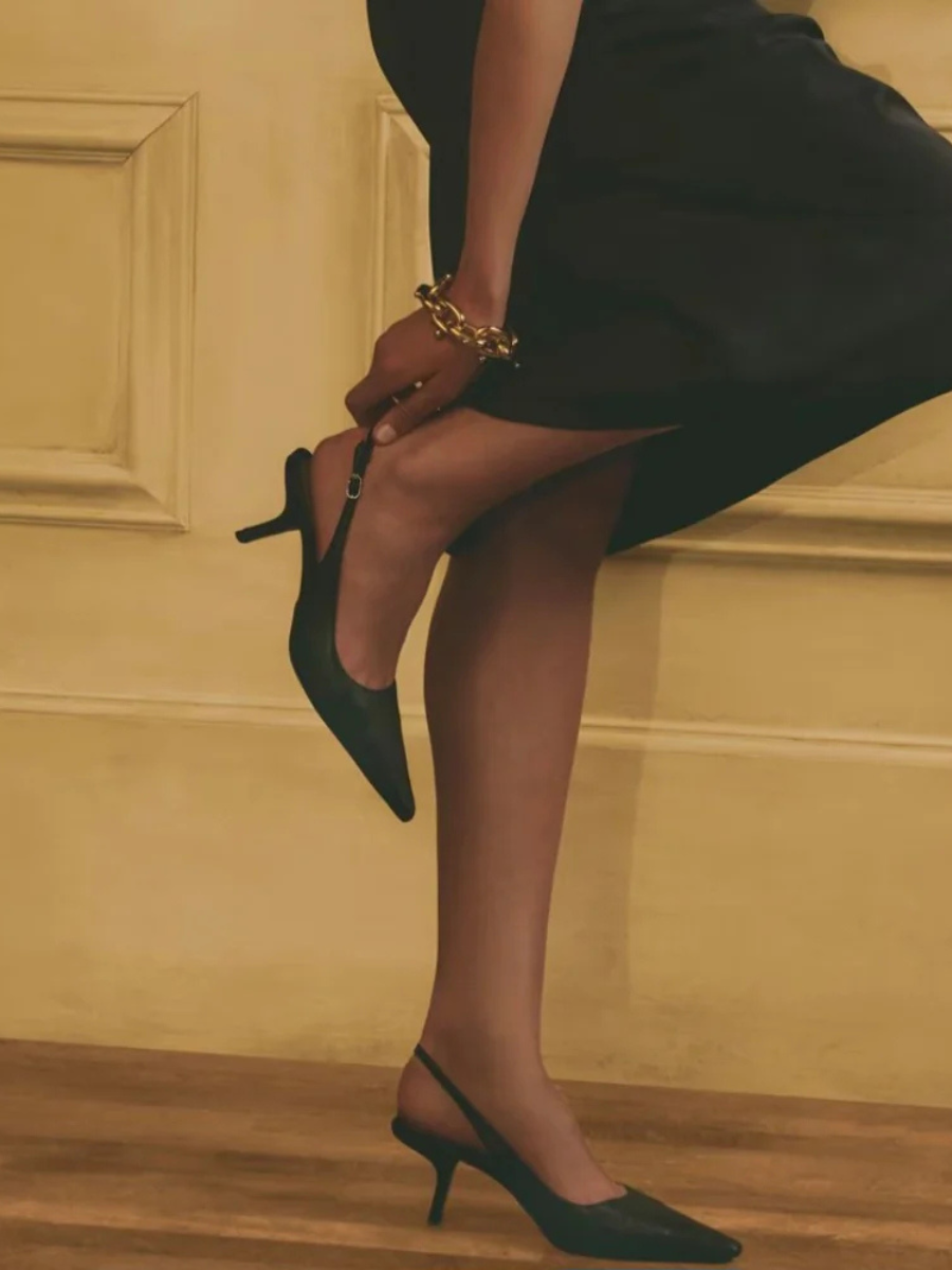 SAM EDELMAN Bianka Slingback Pump In Black Leather