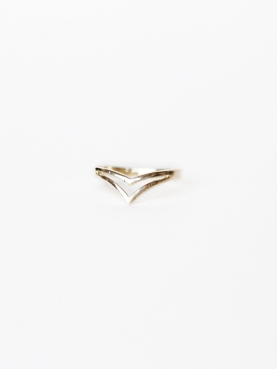 טבעת דאבל וי