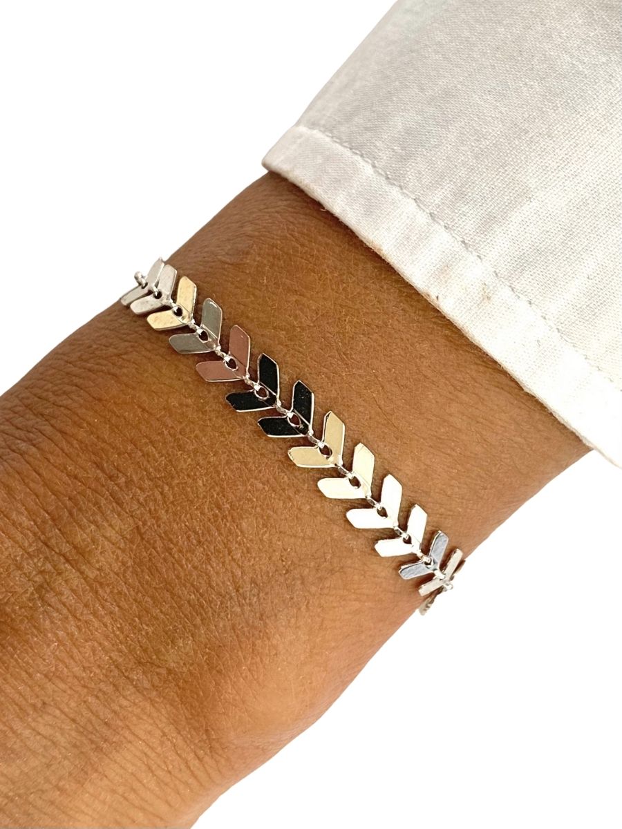 צמיד עלים מוכסף