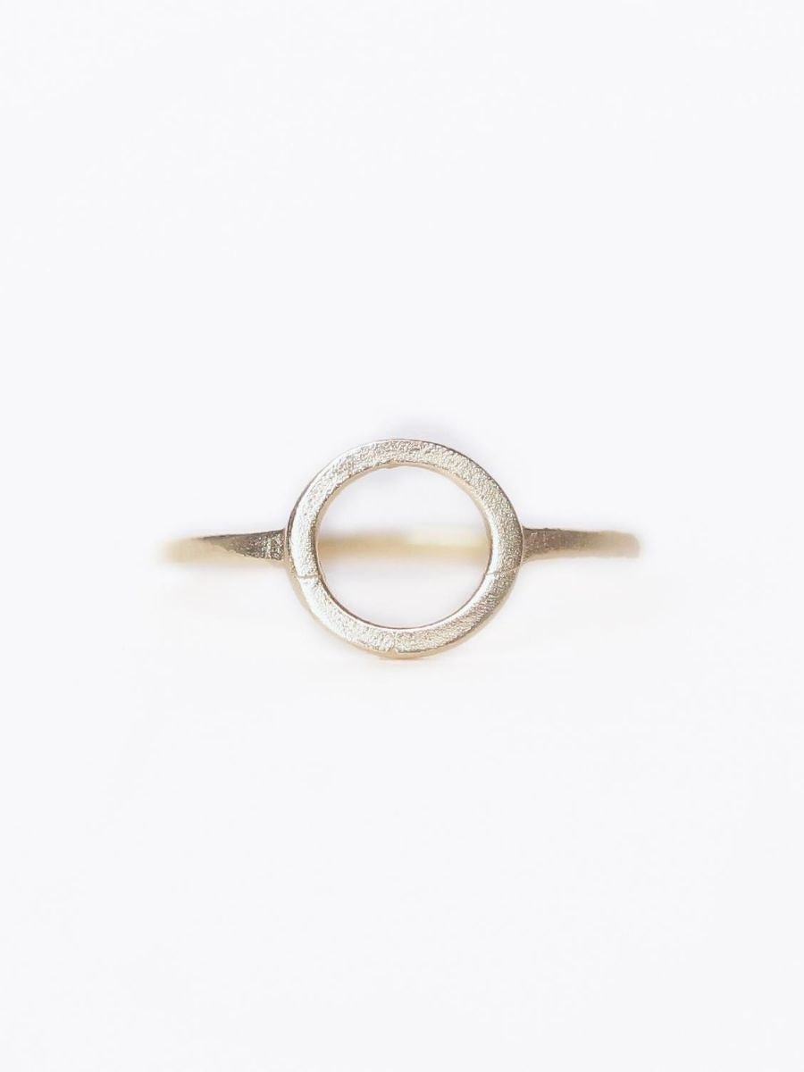 טבעת עיגול חלול