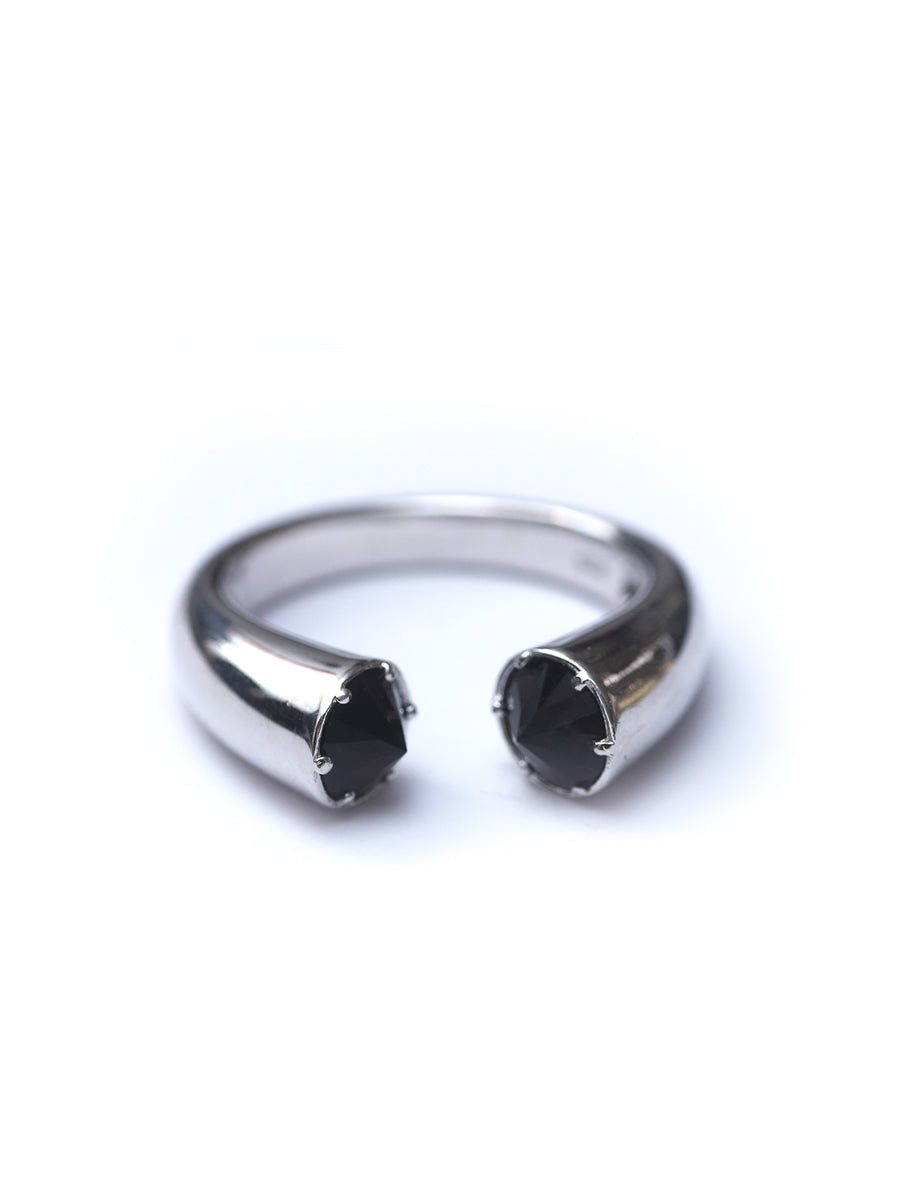 טבעת פירסינג אוניקס