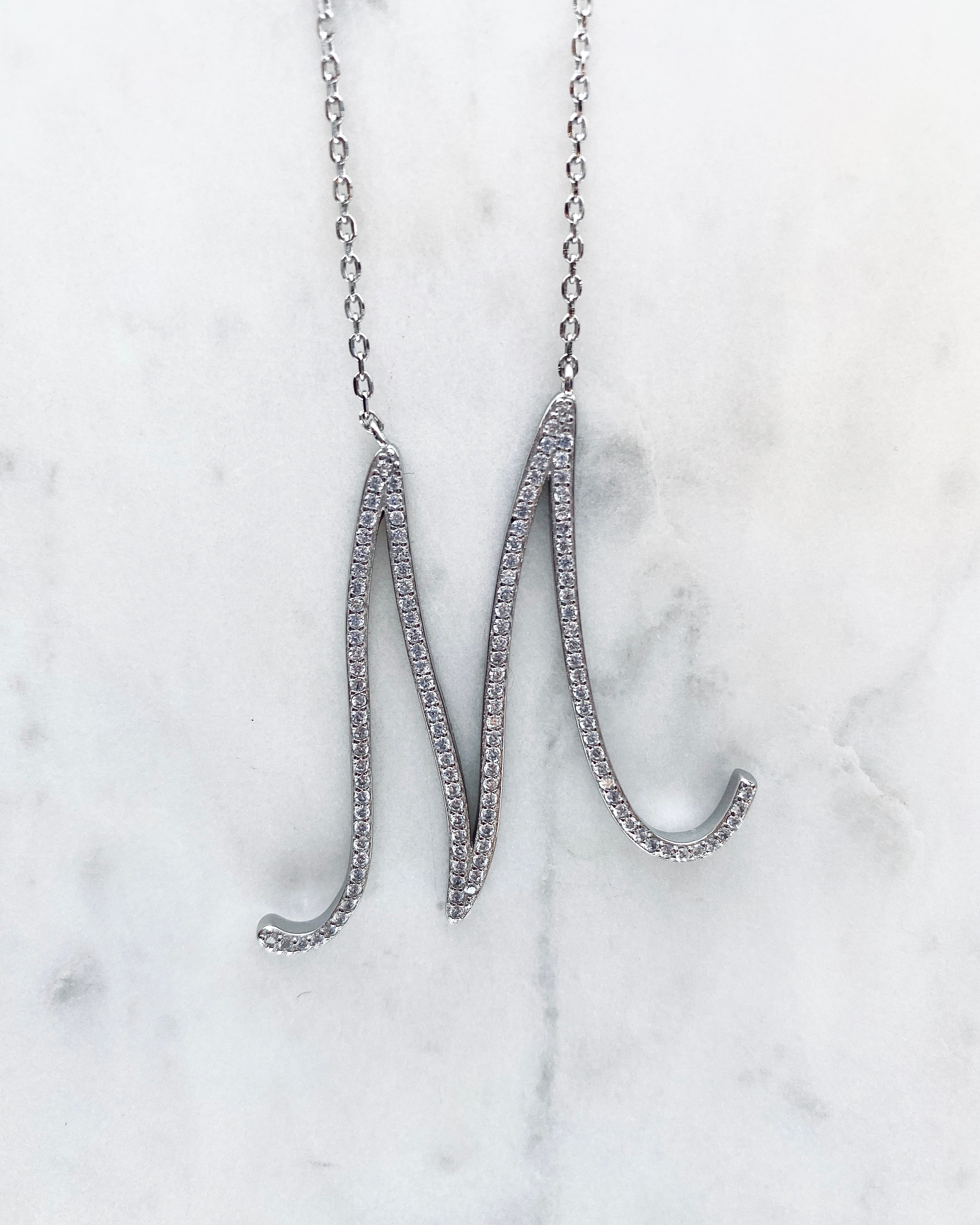 סט שלישיית שרשראות גאליס